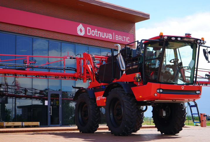 Savaeigis purkštuvas AGRIFAC Condor V